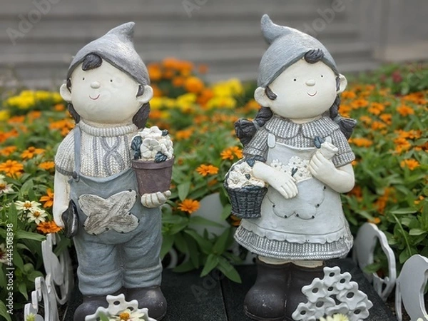 Obraz doll in the garden