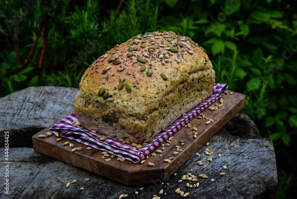 Obraz healthy eating with multigrain bread