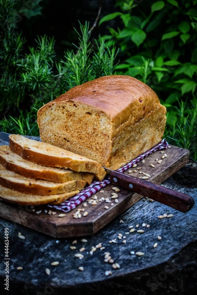 Obraz healthy eating with multigrain bread