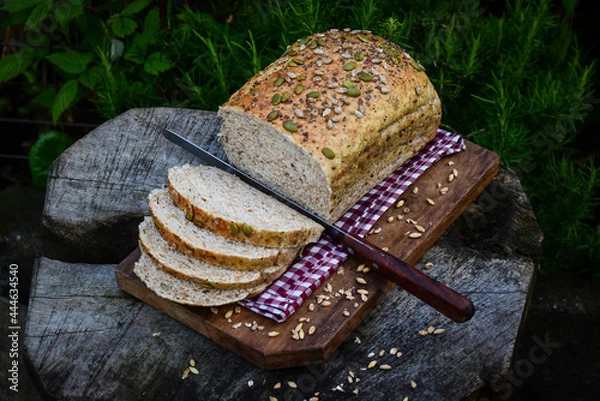 Obraz healthy eating with multigrain bread