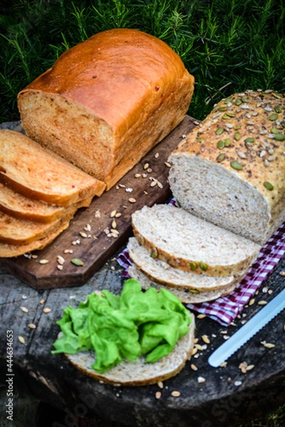 Obraz healthy eating with multigrain bread