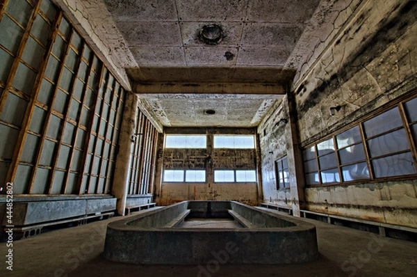 Fototapeta 炭鉱施設　浴場区画