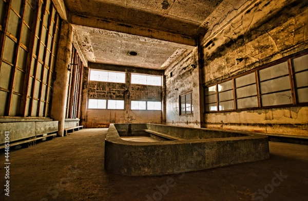 Fototapeta 炭鉱施設　浴場区画