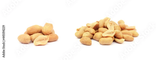 Obraz Roasted salted peanuts isolated on a white background