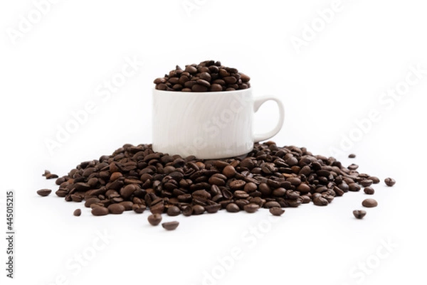Obraz Coffee mug fulled of coffee beans isolated