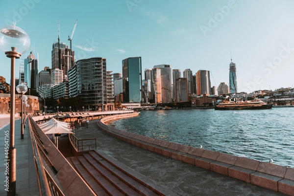 Fototapeta "Sydney, NSW / Australia - April 17, 2020: Sydney Opera House and Circular Quay surroundings completely isolated and with social distancing under lockdown due to Coronavirus outbreak"
