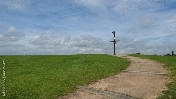 Obraz cross in the field