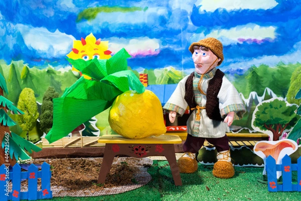 Obraz Home puppet theatre. Oldman and turnip. Russian fairytale.
