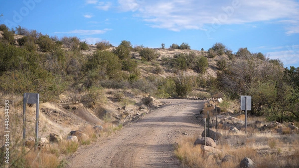 Fototapeta path in the mountains