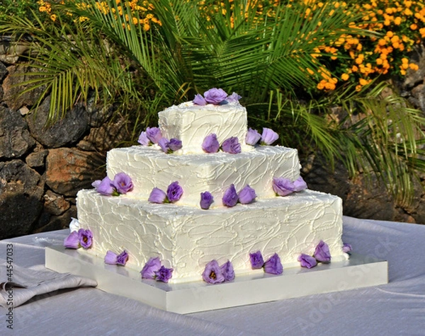 Obraz Wedding cake with roses