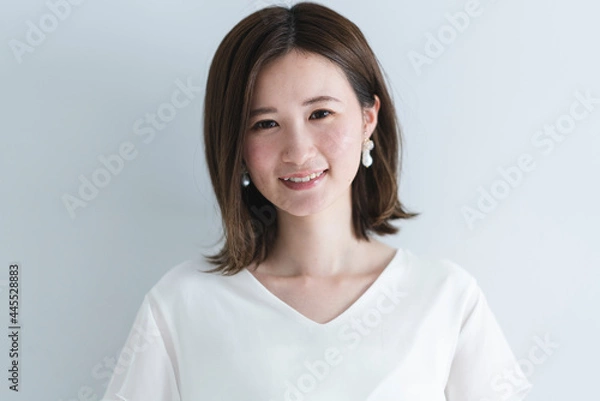 Fototapeta 夏ファッションの女性