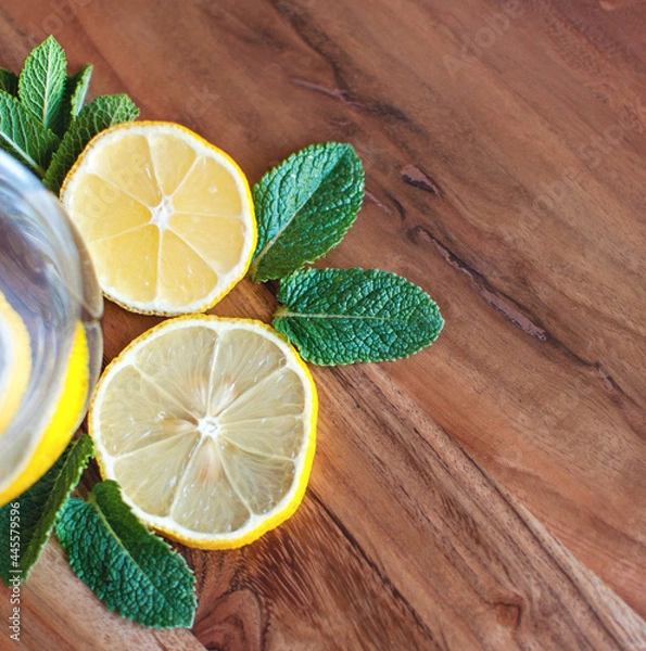 Fototapeta lemon and mint