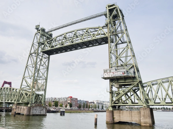 Fototapeta Puente De Hef