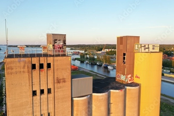 Fototapeta sunset over the river