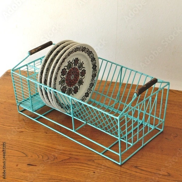 Fototapeta old kitchen basket