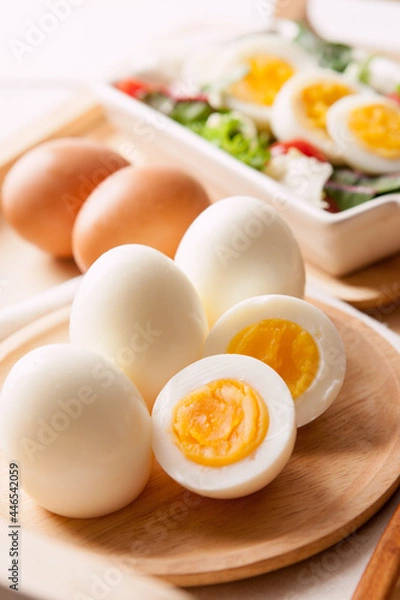 Fototapeta 계란과 삶은 달걀 