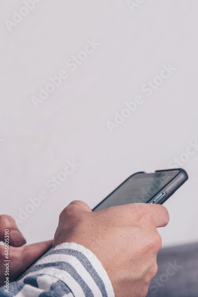 Obraz hand holding a book