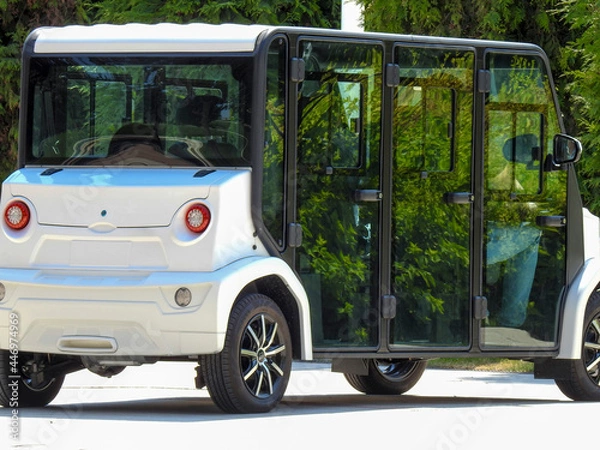 Obraz bus on the road