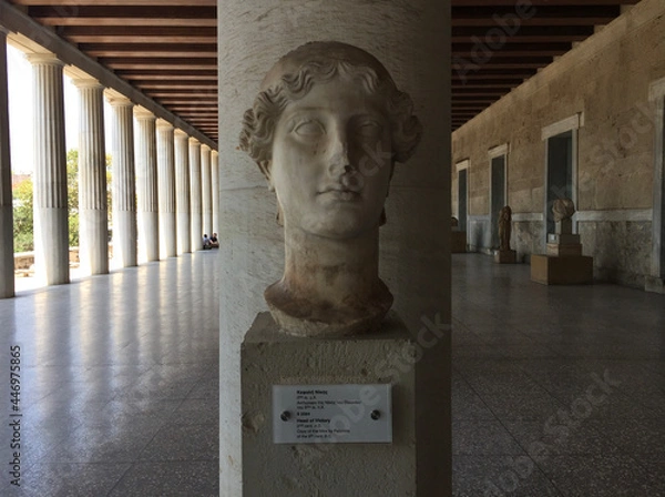 Fototapeta Head of Victory (Nike) inside the Stoa of Attalos, a stoa (covered walkway or portico) in the Agora of Athens, Greece. It was built by and named after King Attalos II of Pergamon.