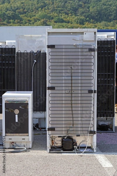 Obraz Recycling refrigerators