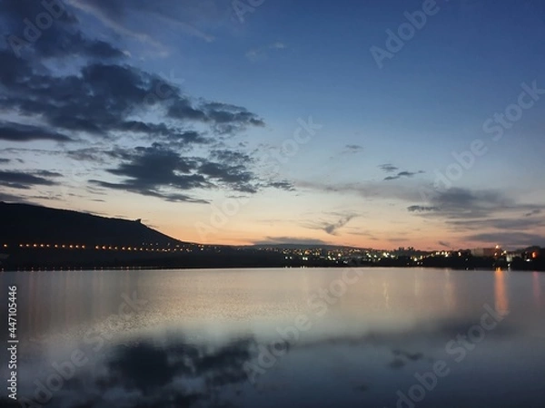 Obraz sunset over the river