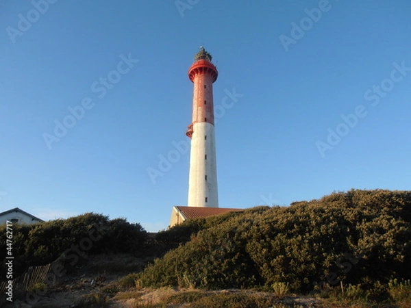 Obraz Phare derrière les dunes