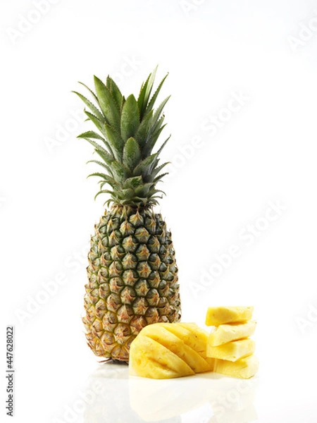 Fototapeta pineapple cut and slice