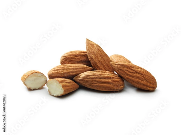 Fototapeta almonds isolated on white background