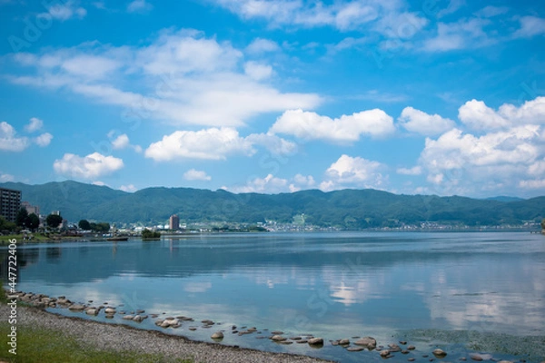 Fototapeta 初夏の青空と諏訪湖