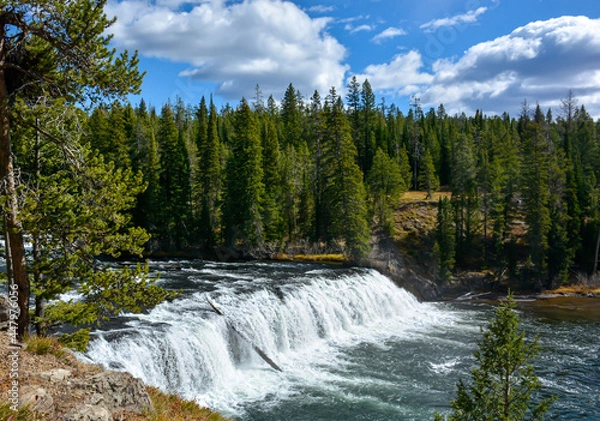 Obraz Cave Falls In Yellowstone Park