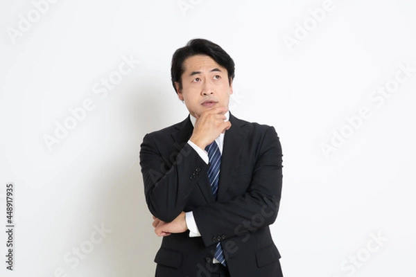 Fototapeta 中年の日本人サラリーマン男性