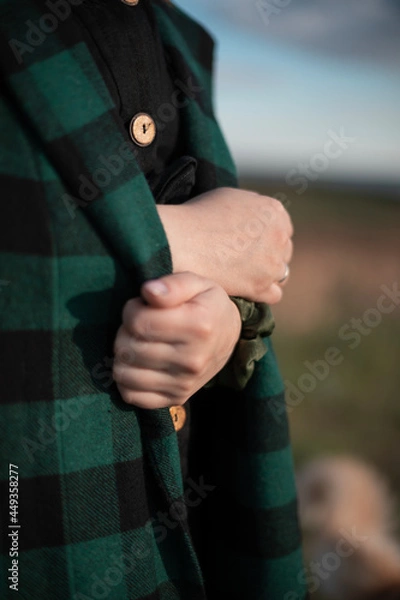 Obraz person holding hands