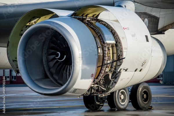 Obraz airliner engine during maintenance with cowling open