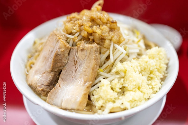 Obraz 大盛りの二郎系ラーメン