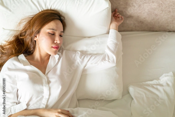 Obraz portrait beautiful woman sleeping on bed