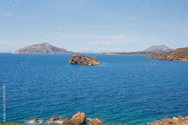 Obraz Transparent sea on a stretch of coast in Athens Greece
