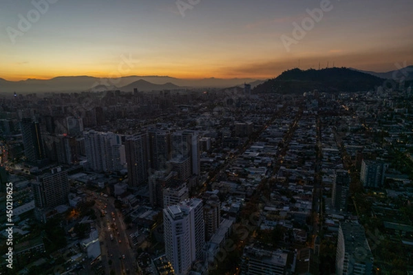 Fototapeta city at sunset