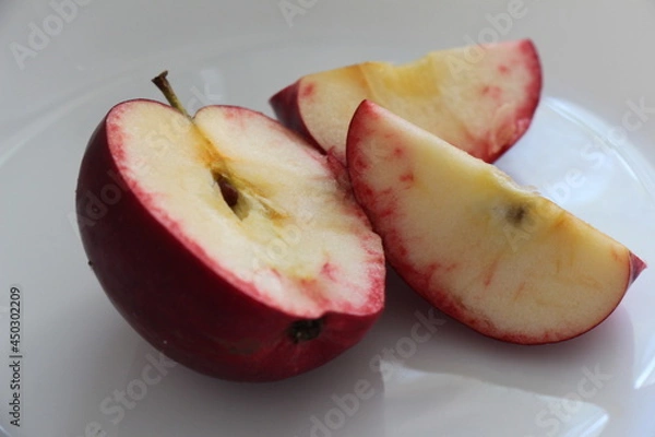 Obraz sliced red apple