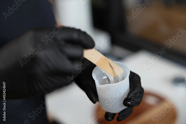 Obraz Preparing and applying resin, arts and crafts