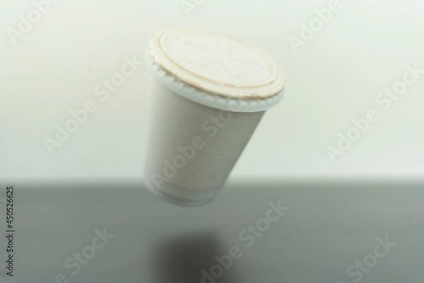 Obraz Flying white cafe cup