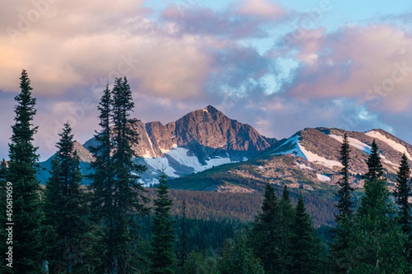 Obraz a trip to the celestial teeth in the summer