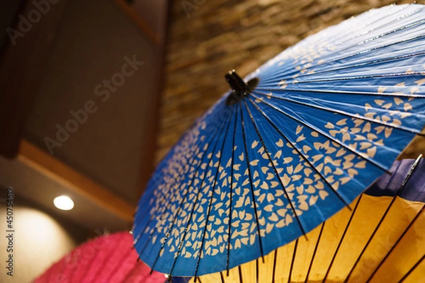 Obraz 日本の傘のインテリア