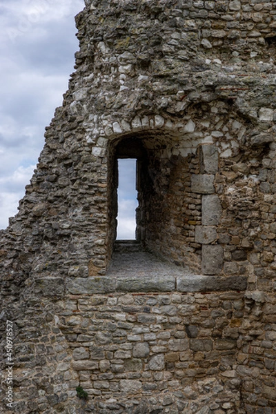Fototapeta stone wall with window