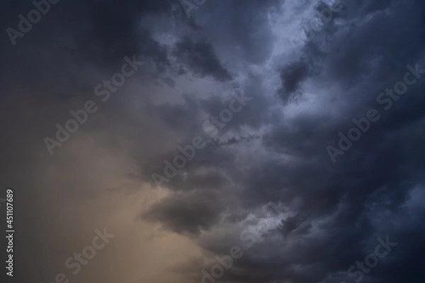 Fototapeta Ominous Storm Clouds-6