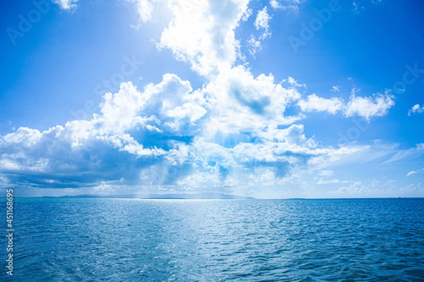 Fototapeta 沖縄の綺麗なビーチ