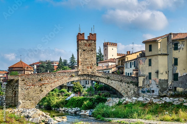 Obraz Ponte della Gaietta in Millesimo, Savona, Italy. The "Ponte Fortificado" is the symbol of the city of Millesimo