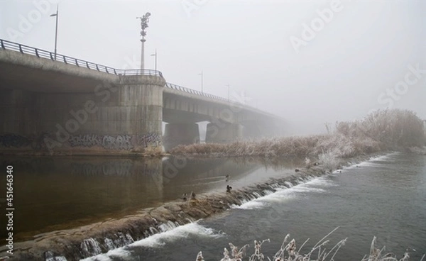 Obraz PUENTE EN LA NIEBLA