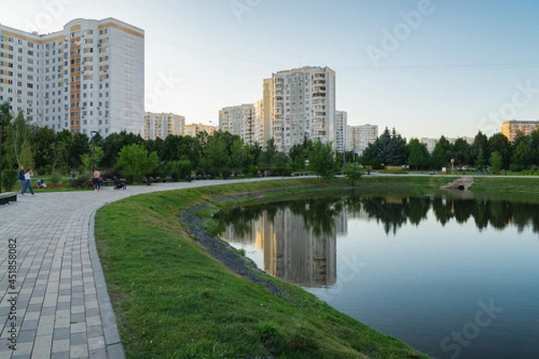Obraz Summer sunset view of Yuzhnoe Butovo park in South Butovo district, Moscow, Russia.