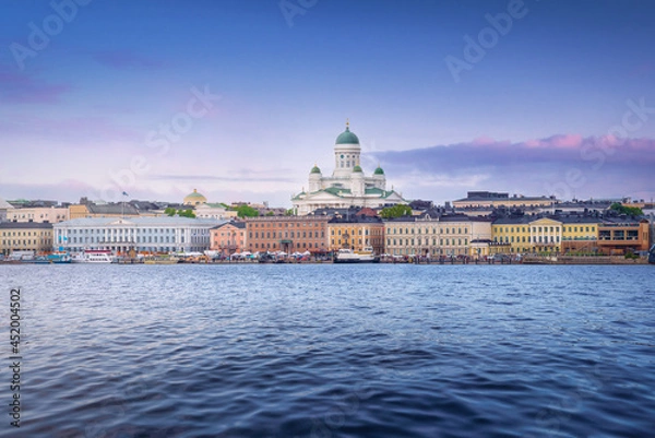 Fototapeta Helsinki skyline at sunset with Helsinki Cathedral - Helsinki, Finland
