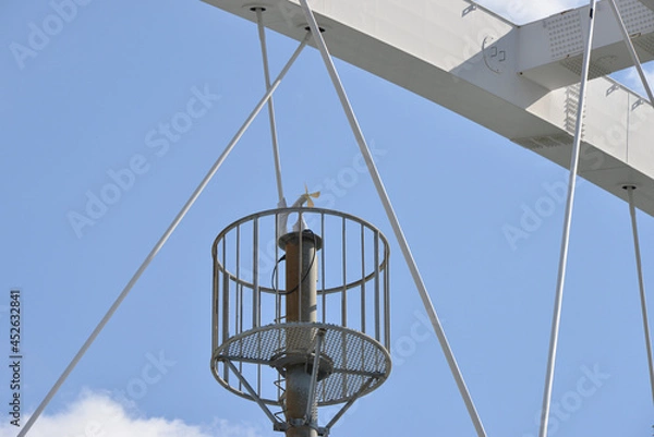 Obraz 鳥飼大橋の風向計